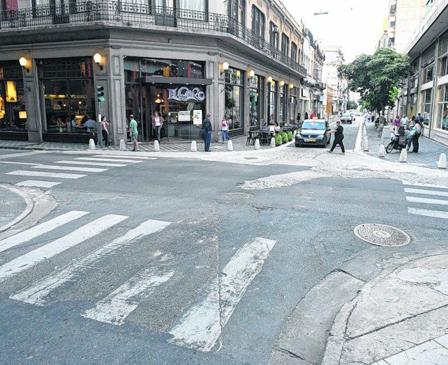 Desde el lunes retoman las obras de remodelación de calle Sarmiento - LaCapital.com.ar