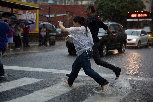 Rige un alerta meteorológico por tormentas fuertes para Rosario y ... - LaCapital.com.ar
