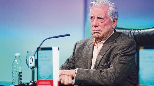Vargas Llosa: ¿Por qué México (...) tiene todavía tantos millones de indios marginados